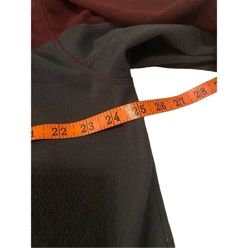 Flawed Colosseum UMD Bulldogs Quarter Zip Sweater Fleece Winter - Picture 10 of 13